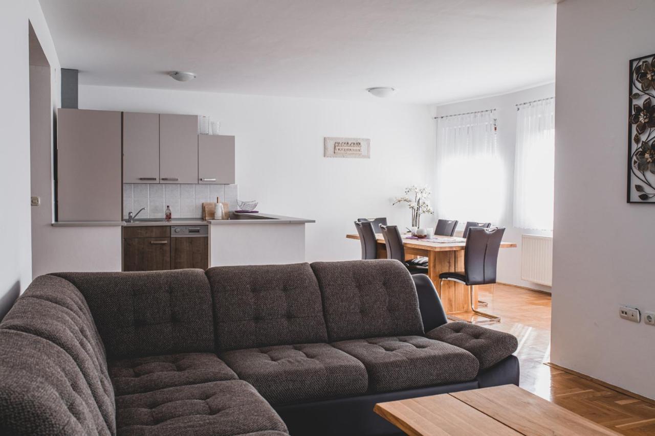 Helles 3 Schlafzimmer Apartment Zwischen Zagreb Zentrum & Natur Exterior foto