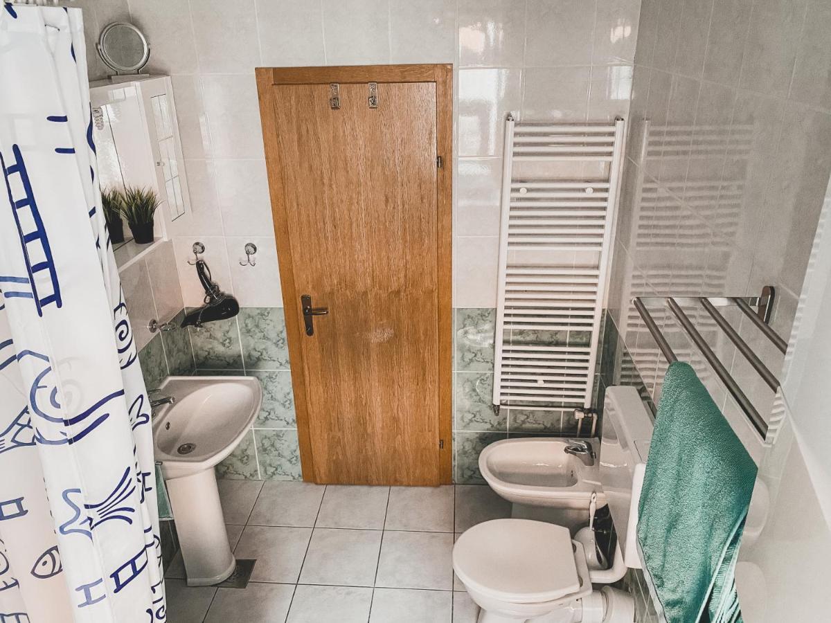 Helles 3 Schlafzimmer Apartment Zwischen Zagreb Zentrum & Natur Exterior foto